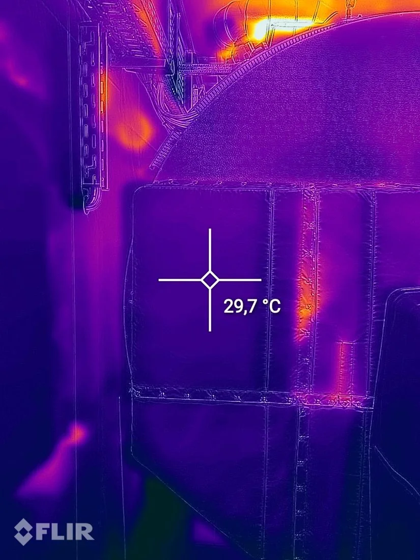Thermogram of the same boiler door panelled, reading 29.7 degrees