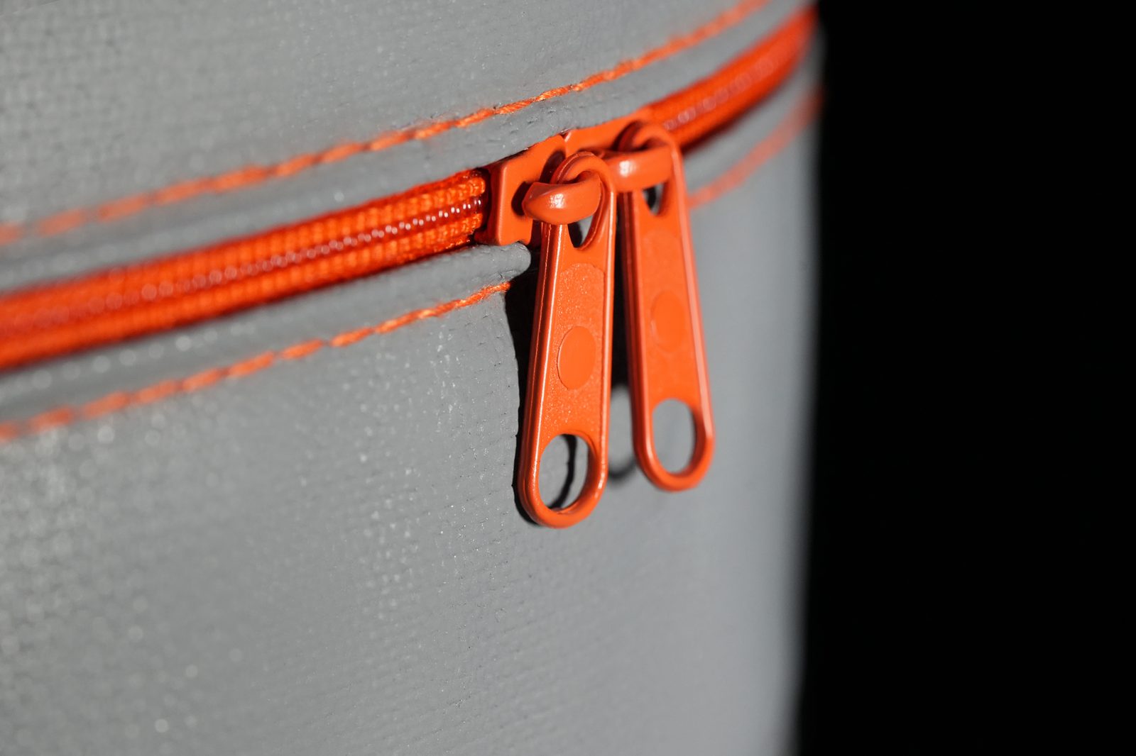 Zip-out mineral-wool core inside an Inzonex removable cover