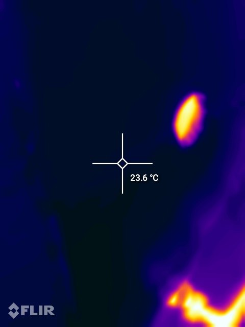 Combustion chamber behind the Cochran back plate under Inzonex panels, FLIR thermogram, spot 23.6 °C