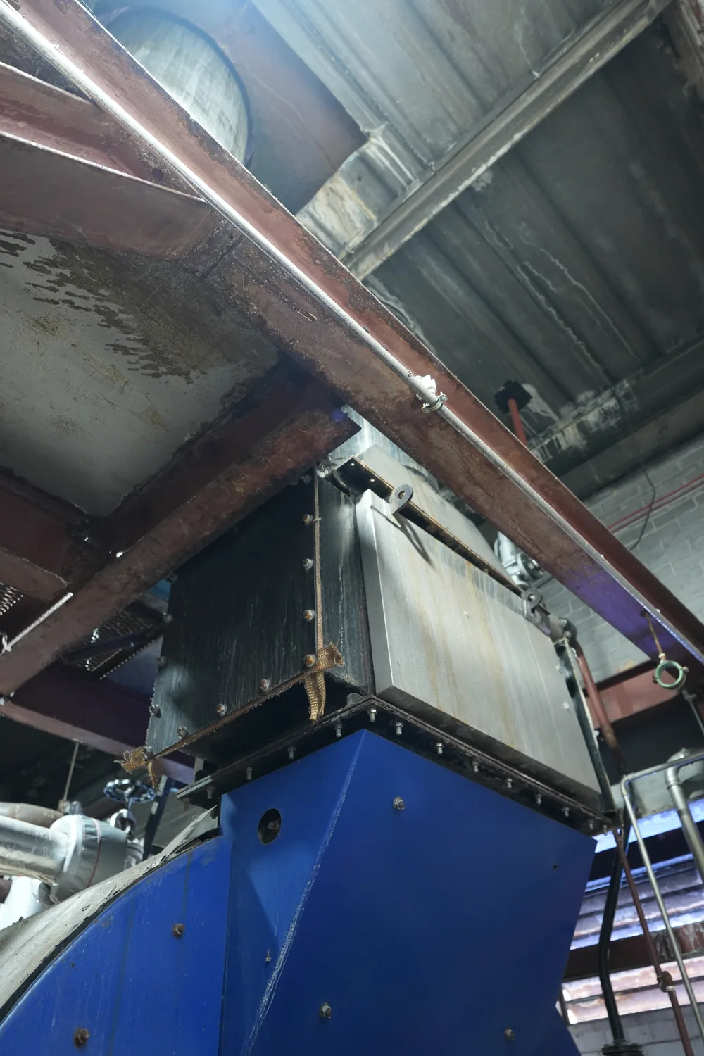 Economizer, uninsulated